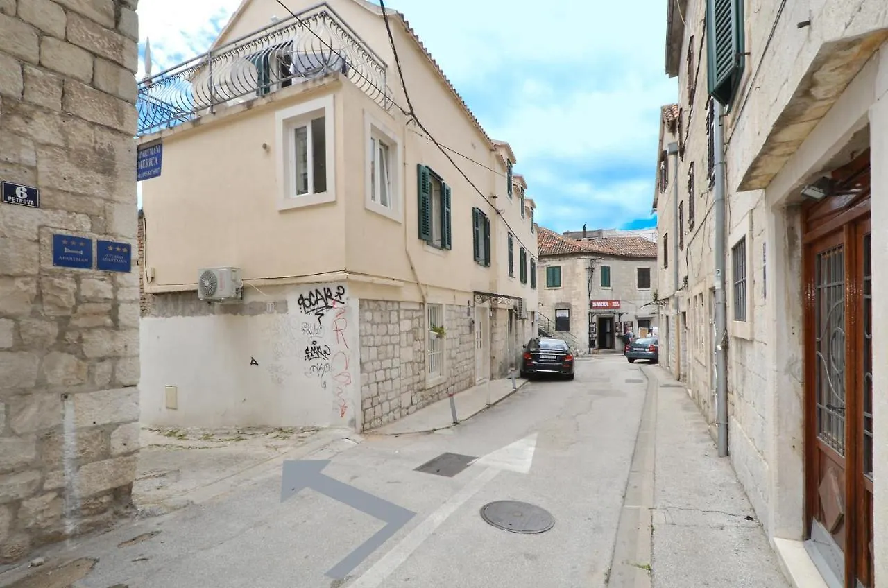 Apartman Apartmani Basic 1 Split